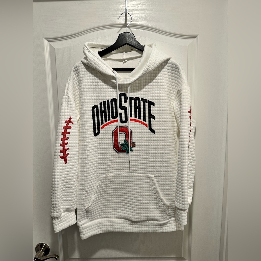 Ohio State Buckeyes Women’s Waffle Game Day Hoodie, Size Small - Picture 2 of 6